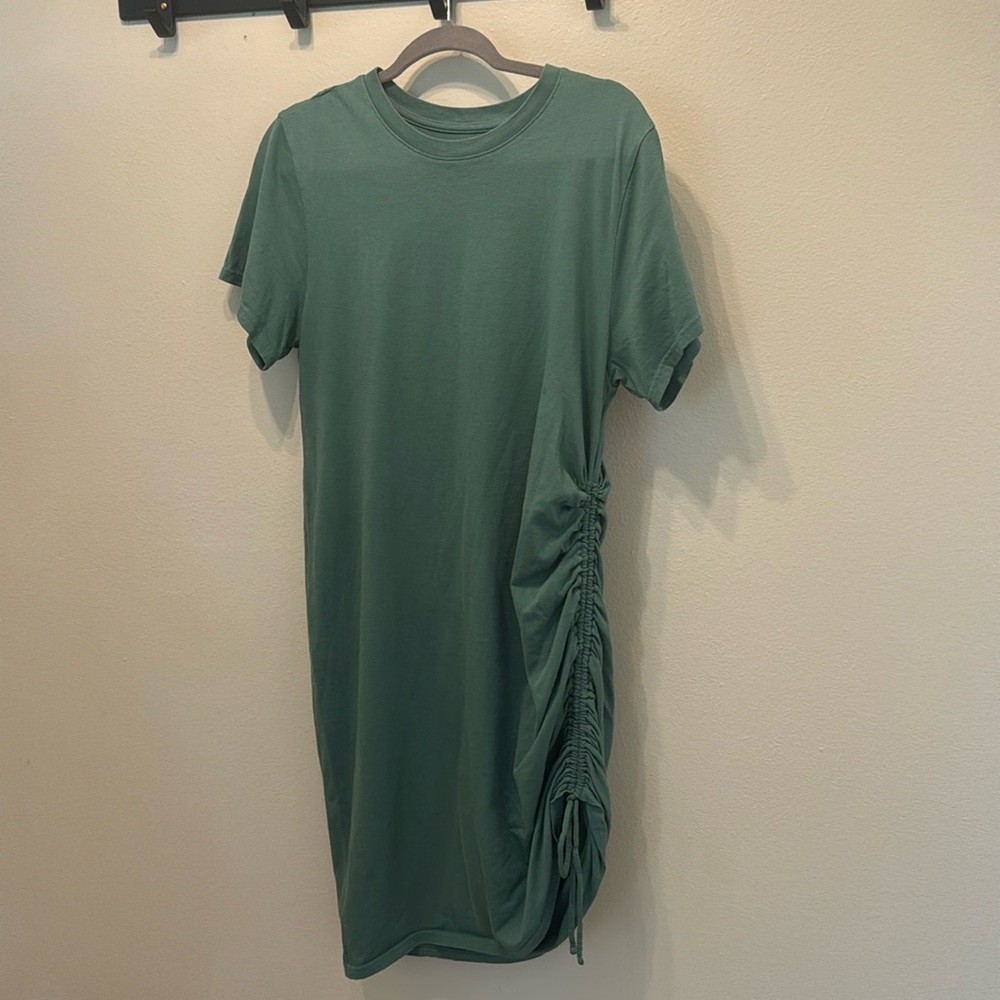 T-shirt dress size M